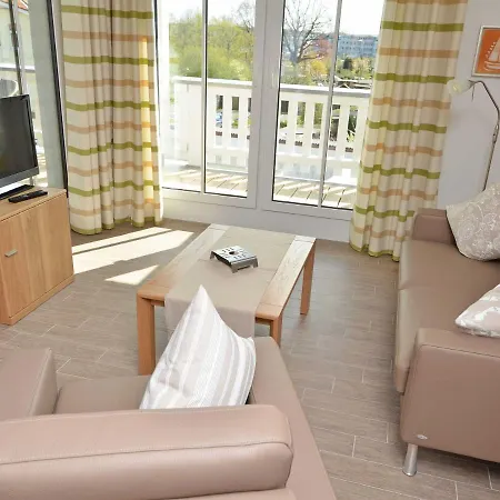 Annika - Apt. 11 * Sellin (Rugen)